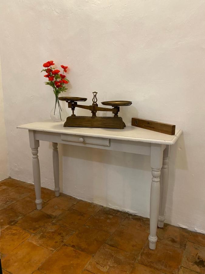 Chambre D'Hotes Les Cypres De L'Ile 亞維農 外观 照片